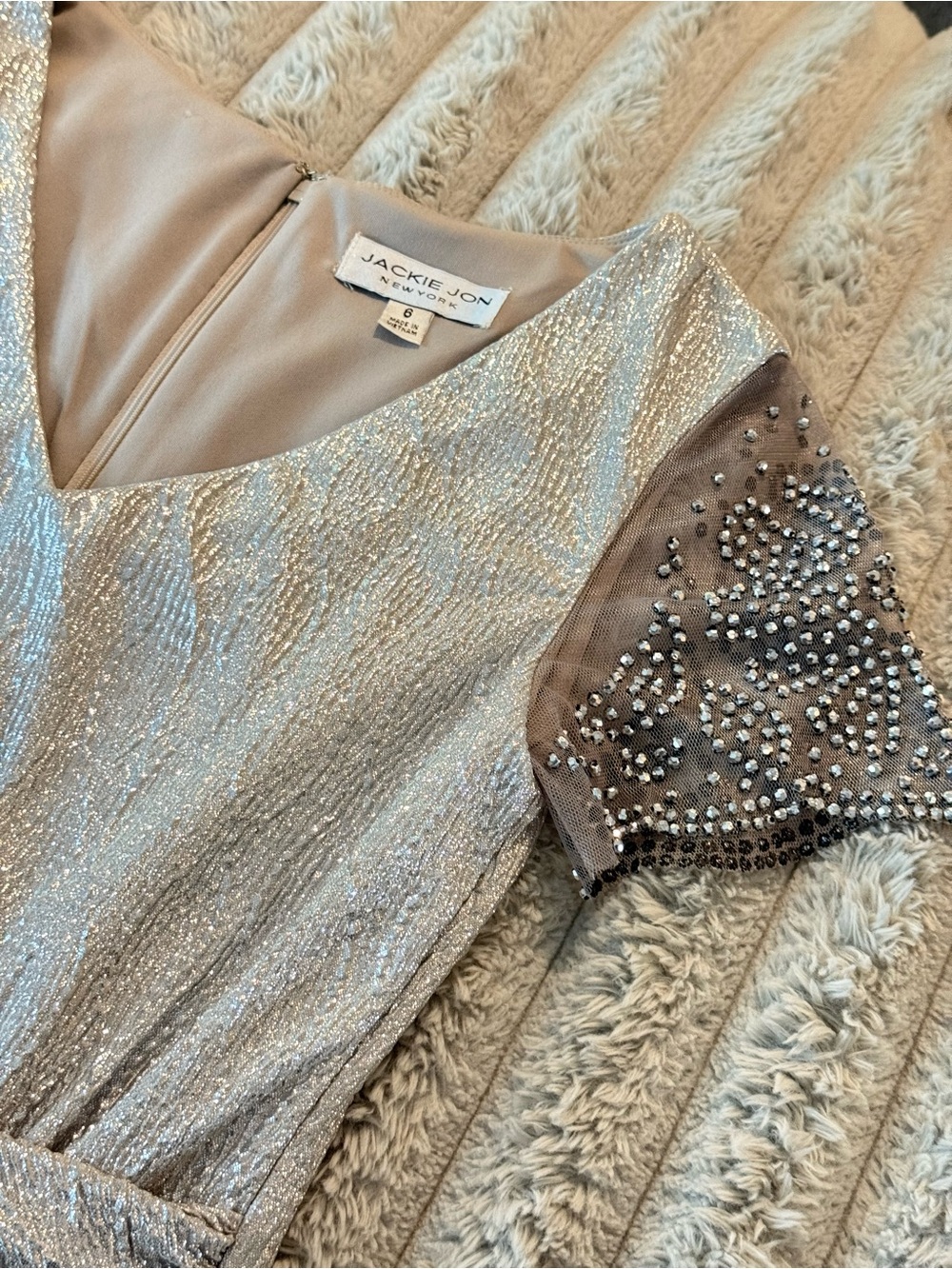 Jackie Jon Silver Shimmer Cocktail Dress with Embellished Sleeves Size 8